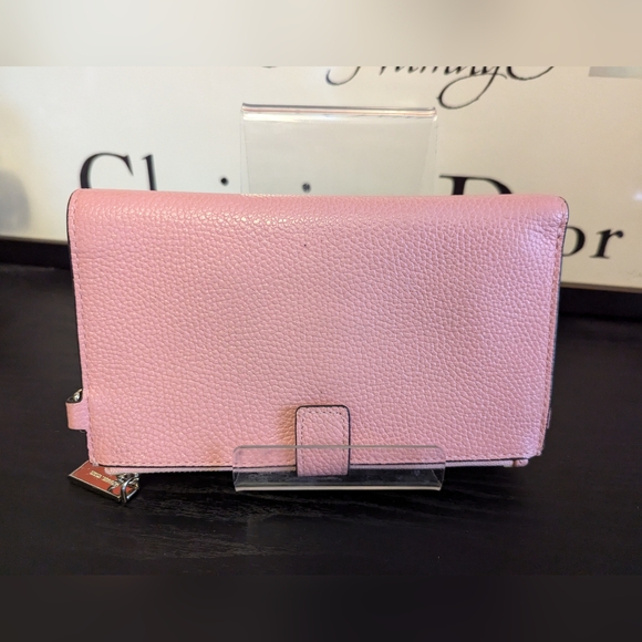 Michael Kors - Pink Wristlet - Phone Holder - Picture 3 of 11